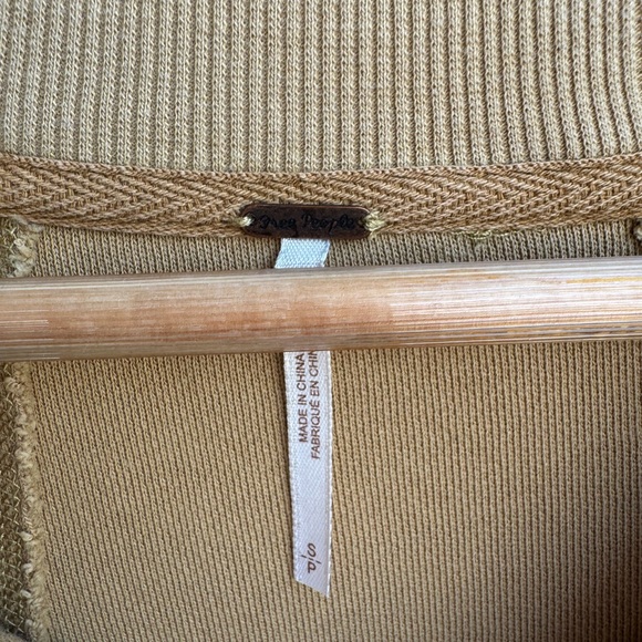 Free People yellow/jaute Iggy Pullover Sweatshirt Size Small - Picture 8 of 12